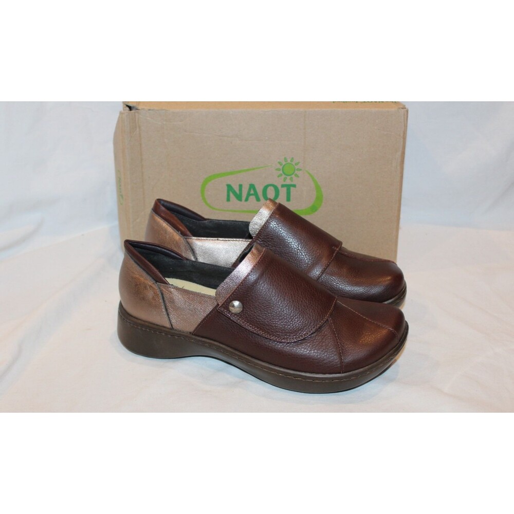 Taos Women Brown Leather Slip On Loafer Shoes EU 39 US 8-8.5 Narrow Brown